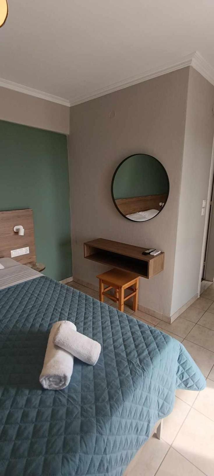 Hotel Thermaikos Коринос Экстерьер фото